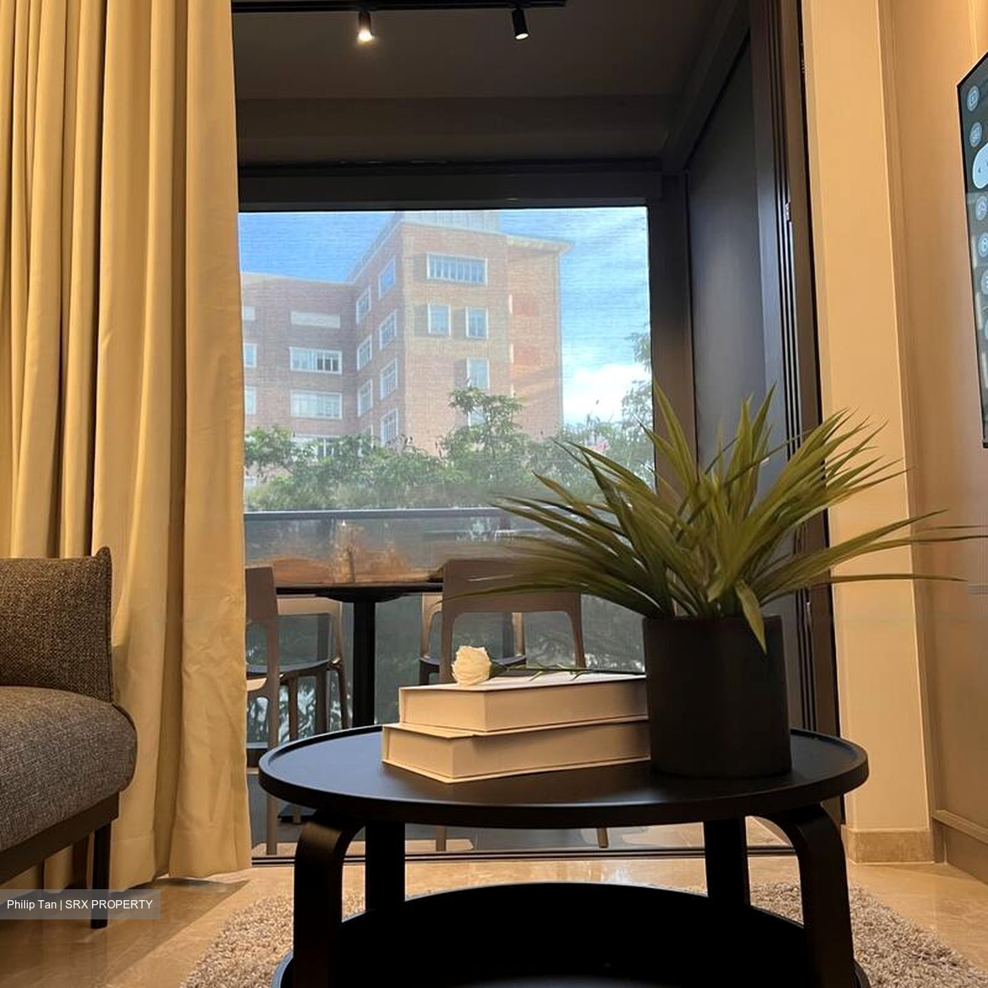 Haus On Handy (D9), Condominium #456543421